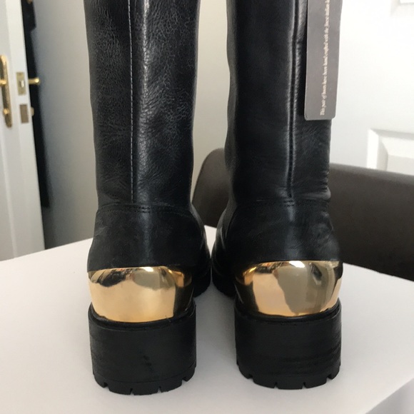 Leather boots - Picture 4 of 5